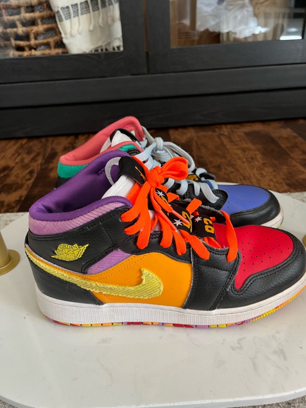 Nike air Jordan 1 Mid SS “ six championships” sneakers